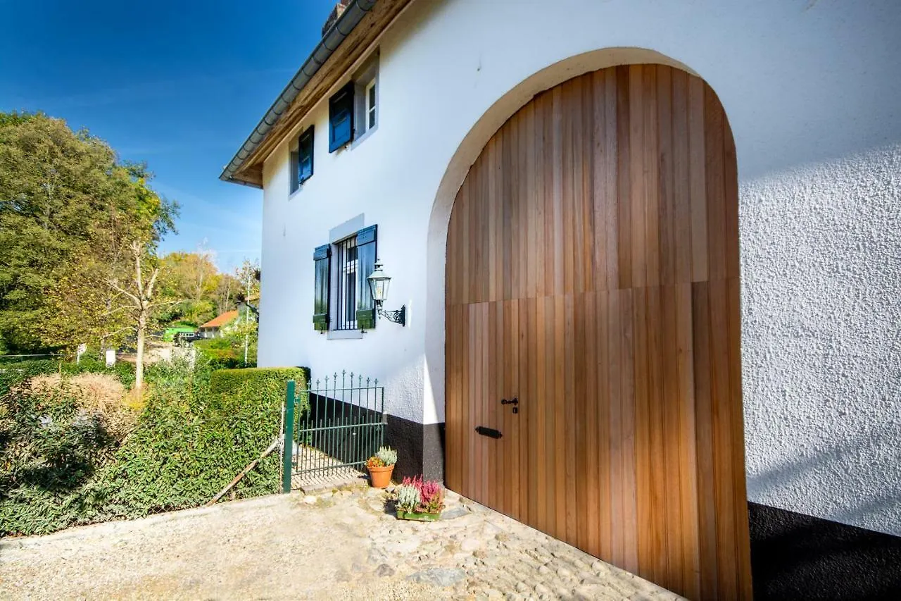 Vakwerkloft Villa Valkenburg aan de Geul 0*,  Nederland